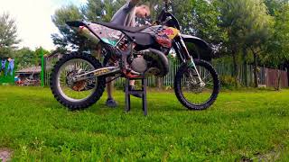 Ktm exc 250 2t 2009 fmf soundcold start [upl. by Landsman429]