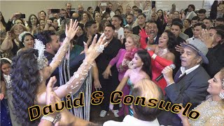 canta la familia CLAVERIA a DAVID Y CONSUELO [upl. by Ainevul714]