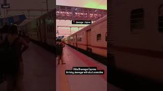 Okha Bhavnagar Express Arriving Jamnagar train jamnagar bhavnagar shortsfeed shorts live [upl. by Dragde]