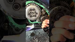 CLUTCH replacement GSXR1000 mechanic diy superbike [upl. by Schug]