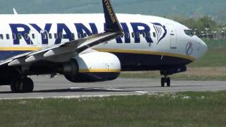 Ryanair 737800 takeoff RWY36 at St Etienne Bouthéon EBULFMH [upl. by Lexi]