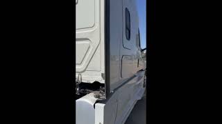 2018 FREIGHTLINER CASCADIA 126 For Sale [upl. by Avera]