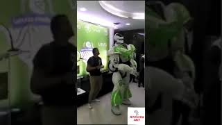 ROBOT DANCING to Bokor Bokor by Yesssrudeboi feat Kwasante [upl. by Chisholm701]