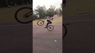 automobile cyclea stunt cycli ciycle cyclest cyclestunt cyclescheme cycling cycle [upl. by Reseda]