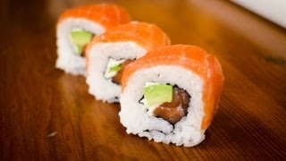 smoked salmon sushi roll  learn how to make this amazing sushi roll [upl. by Adanama]