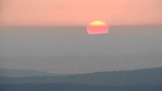 Soleil couchant sur le grand Colombier [upl. by Walrath]