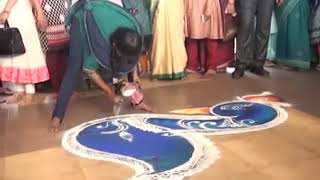 मनमोहक रांगोळी pune Rangoli artist Rajashri Junnarkar [upl. by Narot]