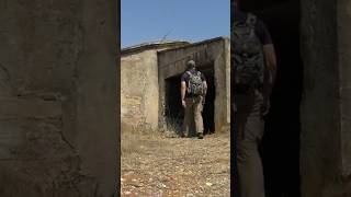 Un búnker camuflado como una casa de campo bunker urbex [upl. by Baiss]