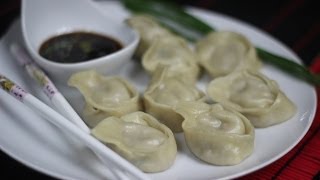 Przepis na Pierożki wonton z wieprzowiną na parze [upl. by Felita]