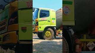 EPIC TRUK HINO TANGKITRUKMOBIL shorts viralshorts trending youtubeshorts [upl. by Cumings]