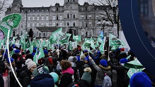 Journée de grèves majeures au Québec [upl. by Tiram]