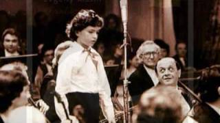 Evgeny Kissin  Chopin Piano Concerto No 2 Maestoso  1984  Part 24 [upl. by Solotsopa]