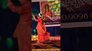 Dhol Baje ।। Dandiya dance ।। Durga Puja Barampura Patnagarh [upl. by Patrica267]