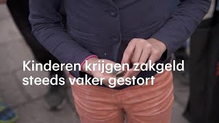 Kinderen krijgen zakgeld steeds vaker gestort Met een pinpas kan ik meer kopen  RTL NIEUWS [upl. by Hu]