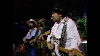 Waylon Jennings  Good Hearted Woman  Live 1984 [upl. by Neelrad]