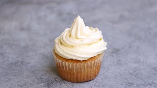 5Minute Cream Cheese Frosting without Powdered Sugar [upl. by Dorette459]