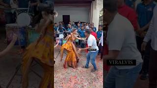 Shilpa Shetty Dance With paparazzi Outstanding shilpashetty shilpashettykundra paparazzi [upl. by Serica]