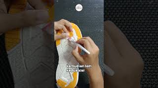 TUTORIAL Reglue minor running shoe  Reglue sepatu reglue [upl. by Idissac]