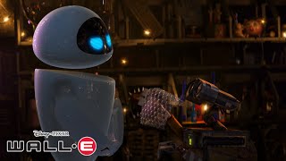 WallE  Eve Krijgt een Rondleiding  Disney NL [upl. by Eiggam]