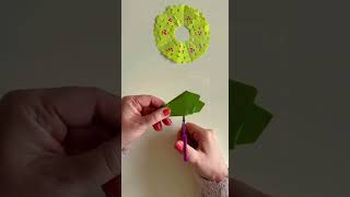 DIY Tuto express Couronne de Noël Papier 🎄 Pliage découpage magique pour Décor Féérique  🎄🖍️ [upl. by Honoria]