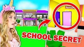 SCARY SECRET About The GIRLS BATHROOM In BROOKHAVENS SCHOOL Roblox [upl. by Stern182]