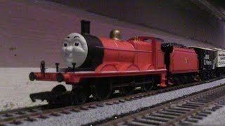 Hornby R9290 James the Red Engine From Thomas and Friends Review HD [upl. by Jara]