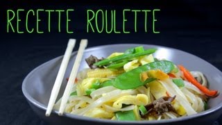 Nouilles chinoises sautées aux légumes [upl. by Rocca]