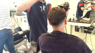 COUPE DE CHEVEUX POUR HOMME ET SOINS A LA KERATINE [upl. by Jana]