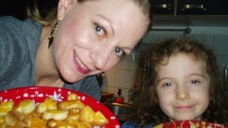 Recette des Butterbredle  Cuisiner avec Mathilde  les petits gâteaux de Noël [upl. by Glynda]