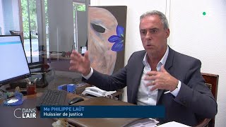 Les huissiers de justice aux premières loges de la crise  Reportage cdanslair 09072021 [upl. by Reynard]