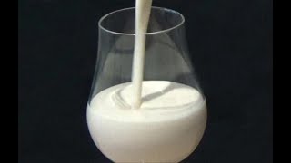 JEDNODUCHÝ VAJEČNÝ KOŇAK  EASY EGGNOG  簡單的蛋酒 [upl. by Virginia]