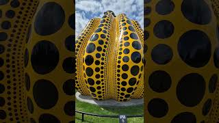 Pumpkin by Yayoi Kusama at Hyde Park Kensington Palace pumpkin hydepark london YouTubeChamps [upl. by Kynthia]