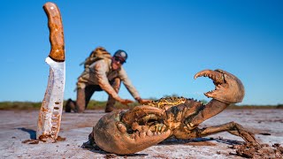 30 DAYS SOLO Living off The Land  GIANT CRAB  Catch and Cook DAY 1 [upl. by Russi]