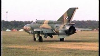 MiG 21 biszek füves gyakorlata [upl. by Winshell]