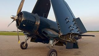 Great OLD WW2 PROPELLER Airplane Engines Cold Start and Heavy Sound 2 [upl. by Antoni291]