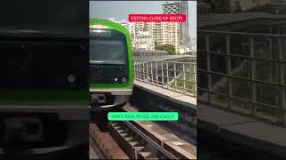 metro 2 METRO🚆TRAIN CROSSING🤔 EXITING CLOSE UP VIEWSSHOTS 🤔 WATCH WITH FULL VOLUME TILL THE END [upl. by Asital]