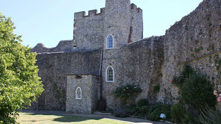 Lewes Castle Built In 1069 Fortification The Barbican William de Warenne 1080HD [upl. by Yatnuahc]