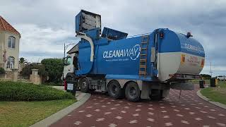 Cleanaway Front Loader Bin Truck  Skip Bin Iluka [upl. by Afatsom885]