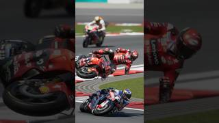 Bagnaia kena sruduk oliveira😰 motogp24 motogp [upl. by Hadria]