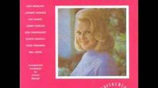 Jo Stafford  quotMidnight Sunquot [upl. by Assilrac]