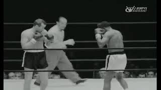 Ingemar Johansson vs Floyd Patterson 1 2261959 [upl. by Switzer]