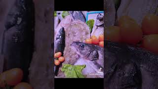 italy sicilia siracusa fish food seafood pesce viralvideo [upl. by Yalahs]