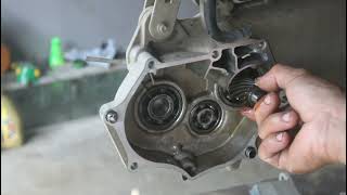 PAANO MAG PALIT NG SIRANG BEARING SA AXEL DRIVE MIO I 125 M3 [upl. by Lili]