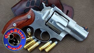 Shooting the TALO Exclusive 275 Inch Ruger Redhawk 44 Magnum DoubleAction Revolver  Gunblastcom [upl. by Chard]