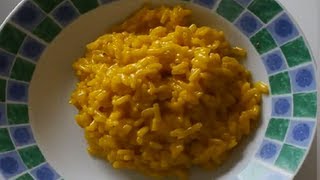 ricetta dietetica risotto alla milanese 336 kcal [upl. by Robbert361]