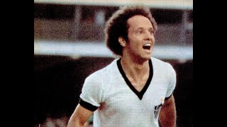 1977  Reinaldo do Atlético MG Galo x LondrinaPR [upl. by Elletsyrc287]