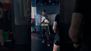 KADIBIA EDWINNWEZE WARMING UP BEFORE FIGHT WITH LOCHLAN DUNCOMBE kadibiaedwinnweze shorts boxing [upl. by Nerrak]