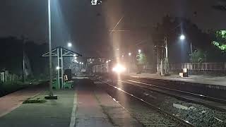 Coromandel Express xing with Kalinga Utkal Express at Vanivihar near Bhubaneswar Railway Station [upl. by Duaner]