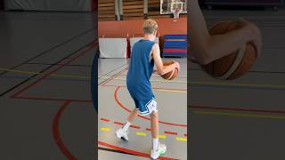 L’entraînement du dribble au basketball 🏀 basketball practice dribble [upl. by Lledniw]