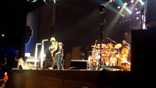 ZZ Top  Encore with a couple riffs from I Gotsta Get Paid [upl. by Merla153]